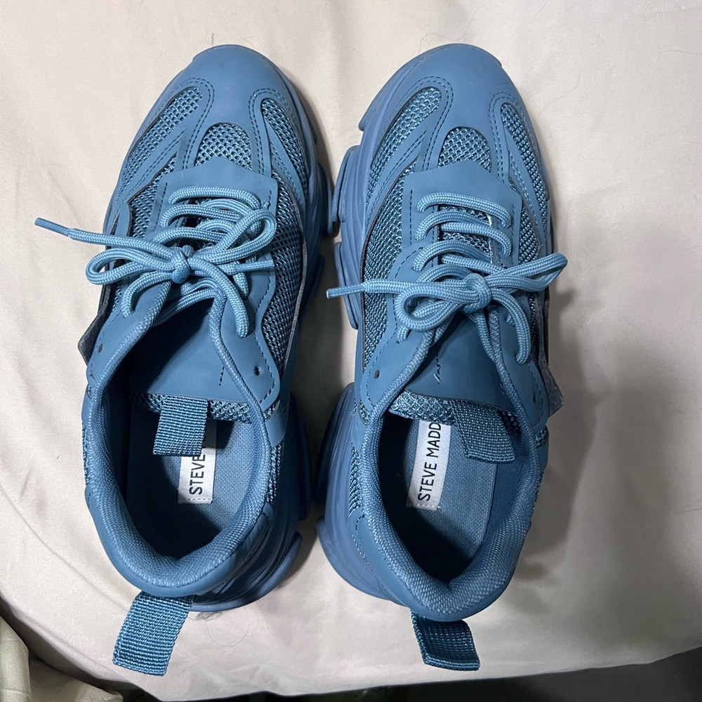 Steve Madden teal sneakers